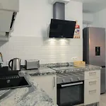 Apartman Modern With Wifi And Ac Tías