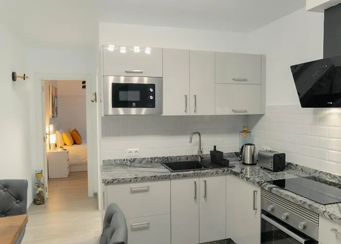 Appartamento Modern With Wifi And Ac