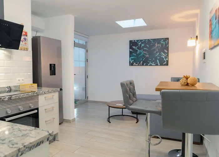 Modern With Wifi And Ac Appartamento