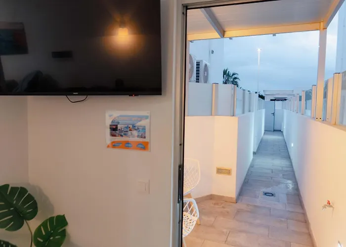 Appartamento Modern With Wifi And Ac