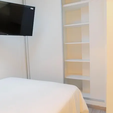 Modern With Wifi And Ac * Tias