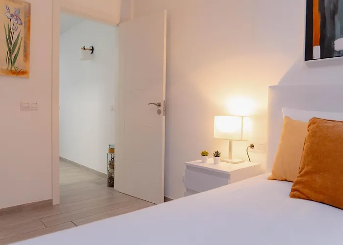 Modern With Wifi And Ac *