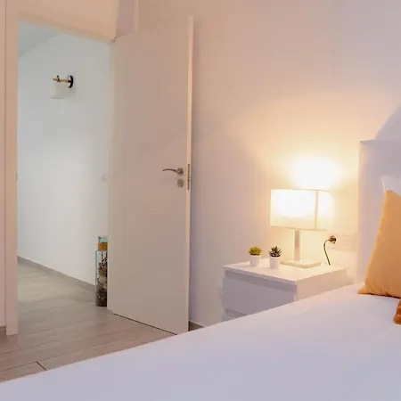 Modern With Wifi And Ac *