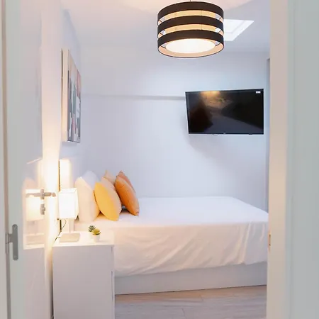 Appartement Modern With Wifi And Ac *