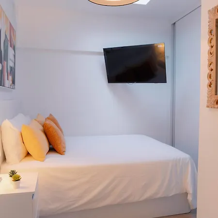 Modern With Wifi And Ac Appartement